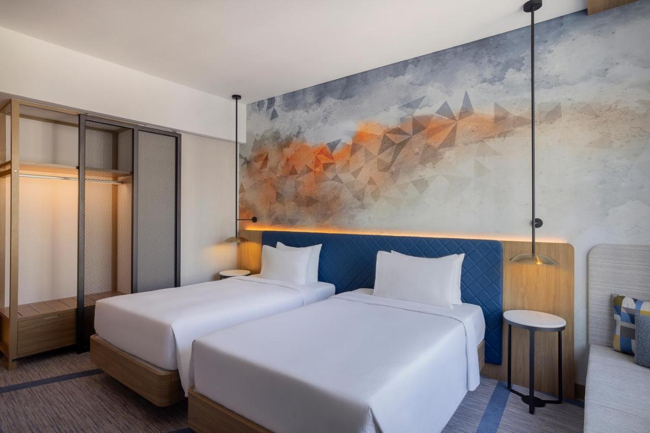 Hilton Garden Inn Dubai Business Bay Ngoại thất bức ảnh